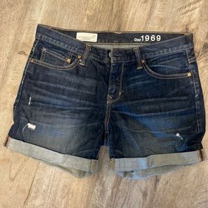 Gap denim shorts - 28